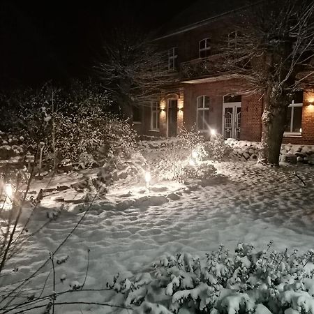 Gemuetliche Ferienwohnung In Neu Kaliss エクステリア 写真